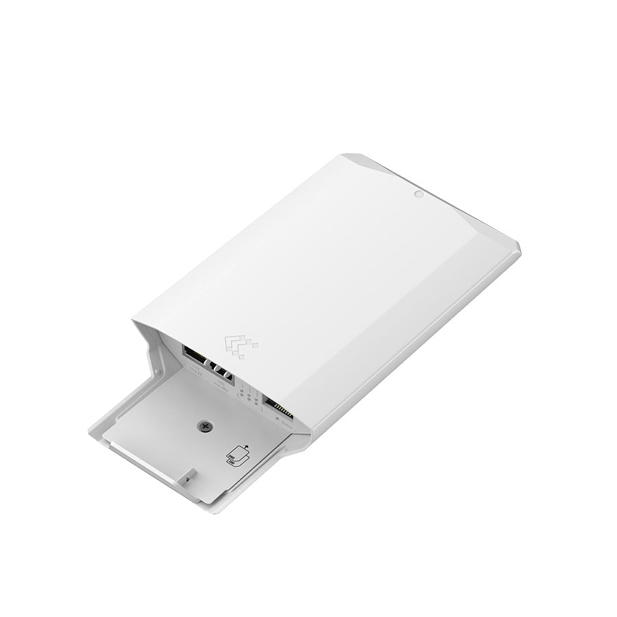Teltonika OTD500 Outdoor 5G Router mit 2x 1GBit und PoE